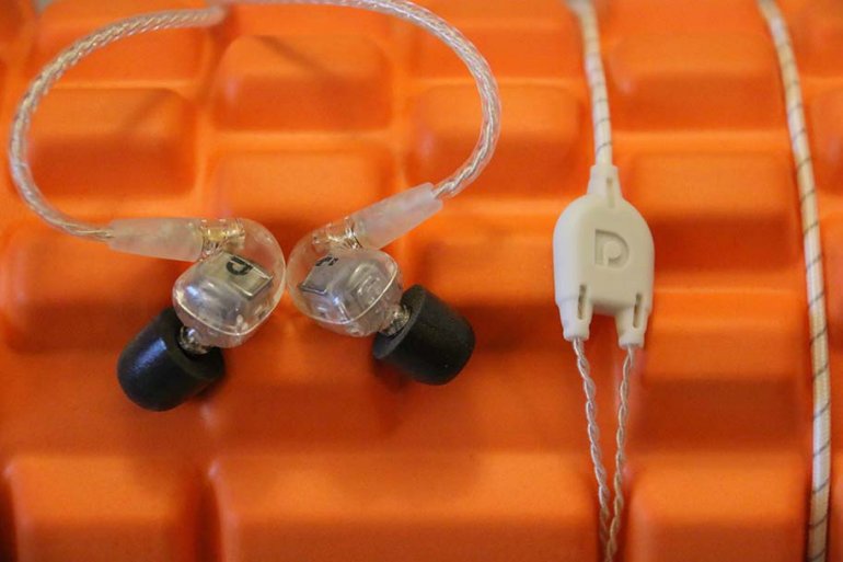 Review: Audiofly AF1120 | The Master Switch